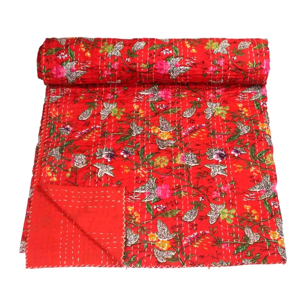 Red_Comfortable_Handcrafted_Cotton_Kantha_Quilt