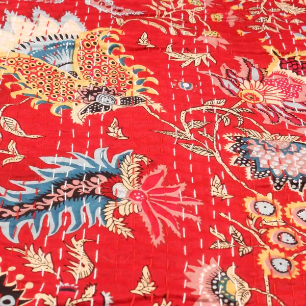 Red_Comfortable_Handcrafted_Cotton_Kantha_Quilt
