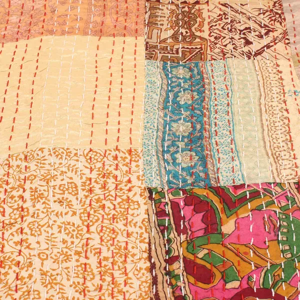 Beige_Luxurious_Handcrafted_Silk_Patch_Work_Quilt