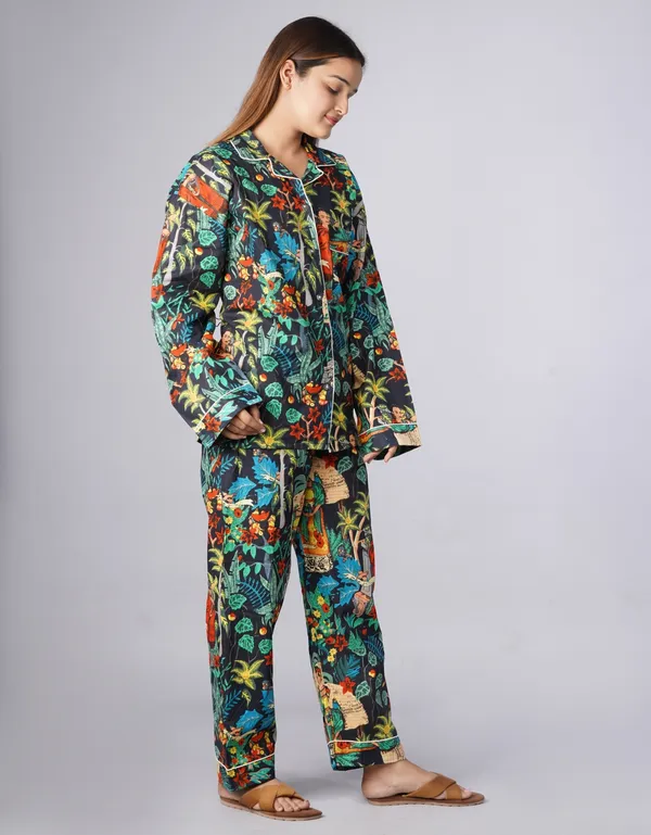 Black_Soft_Cotton_Nightsuit_For_Women_&_Girls