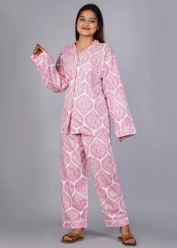 Pink_&_White_Soft_Cotton_Nightsuit_For_Women_&_Girls
