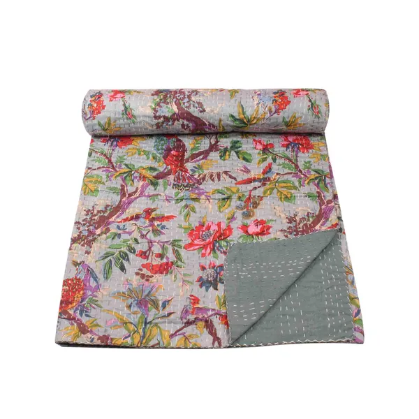 Grey_Comfortable_Handcrafted_Cotton_Kantha_Quilt