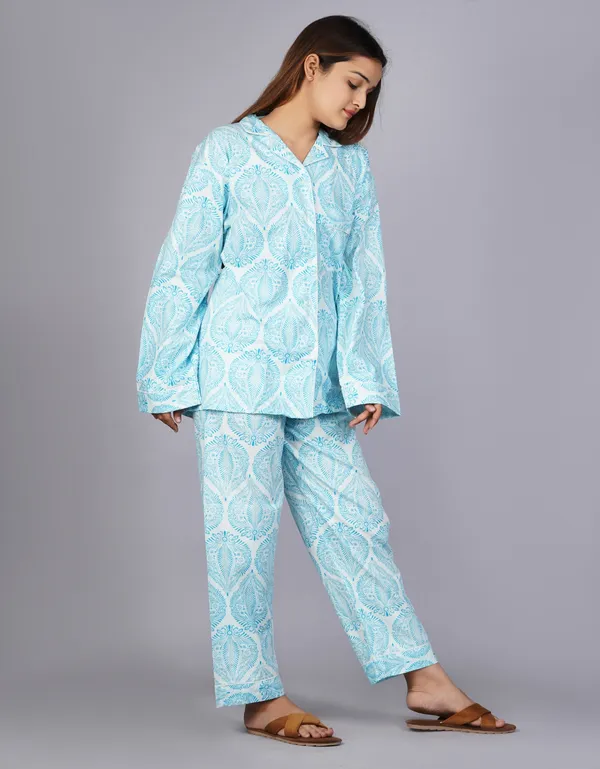 Sky_Blue_&_White_Soft_Cotton_Nightsuit_For_Women_&_Girls