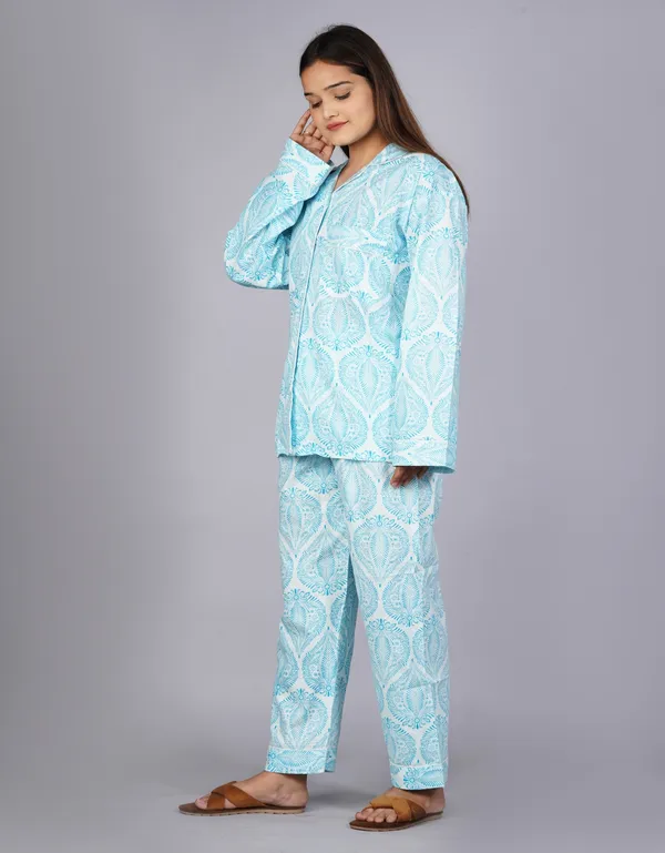 Sky_Blue_&_White_Soft_Cotton_Nightsuit_For_Women_&_Girls