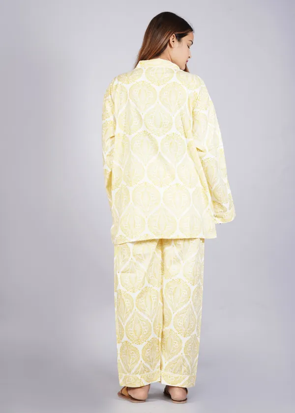 Yellow_&_White_Soft_Cotton_Nightsuit_For_Women_&_Girls