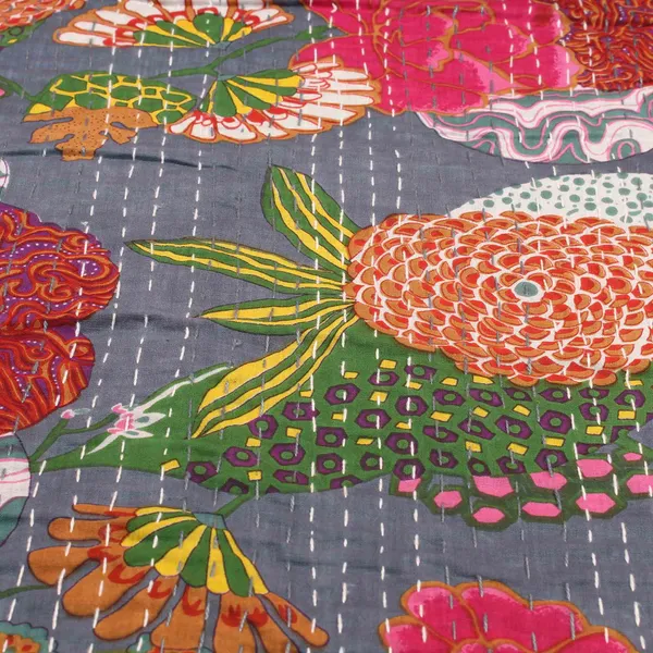 Grey_Comfortable_Handcrafted_Cotton_Kantha_Quilt