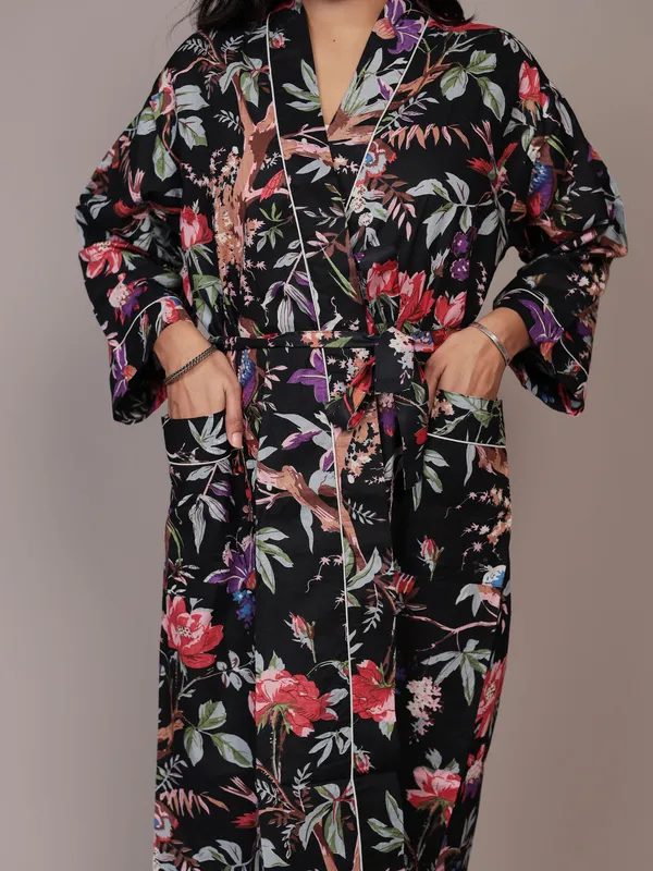 Black_Bird_Printed_Cotton_Kimono/_Bathrobe_For_Women_&_Girls
