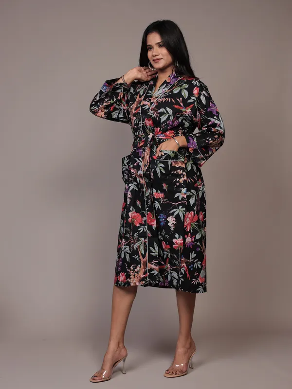 Black_Bird_Printed_Cotton_Kimono/_Bathrobe_For_Women_&_Girls