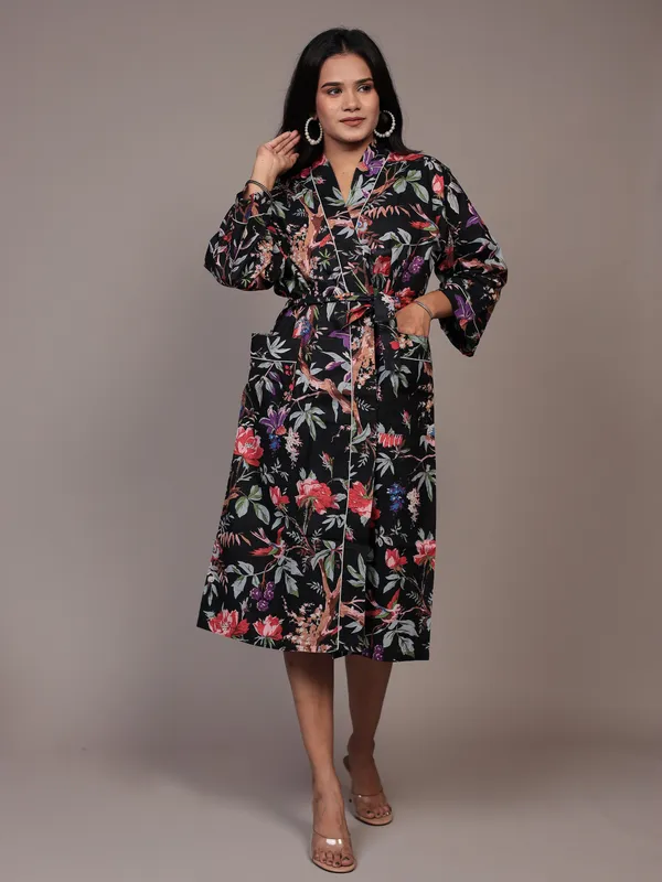 Black_Bird_Printed_Cotton_Kimono/_Bathrobe_For_Women_&_Girls
