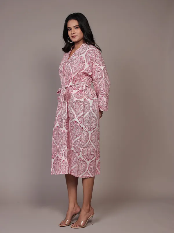 White_&_Pink_Printed_Cotton_Kimono/_Bathrobe_For_Women_&_Girls