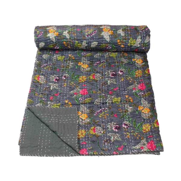 Grey_Comfortable_Handcrafted_Cotton_Kantha_Quilt