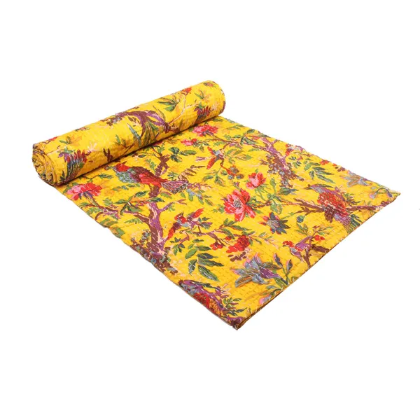 Yellow_Comfortable_Handcrafted_Cotton_Kantha_Quilt