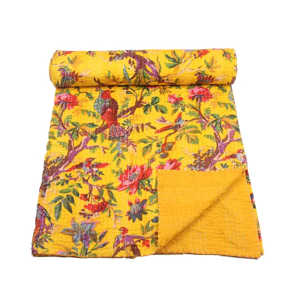 Yellow_Comfortable_Handcrafted_Cotton_Kantha_Quilt