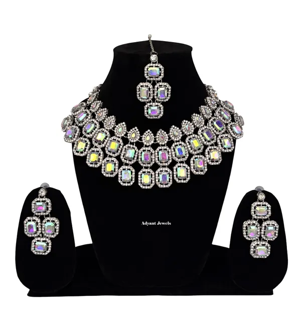 Silver_Premium_&_Elegant_Alloy_Jewellery_Set_For_Women_Adults