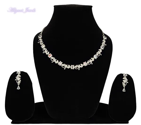 Silver_Premium_&_Elegant_Alloy_Jewellery_Set_For_Women_Adults
