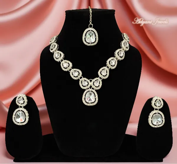 Silver_Premium_&_Elegant_Alloy_Jewellery_Set_For_Women_Adults