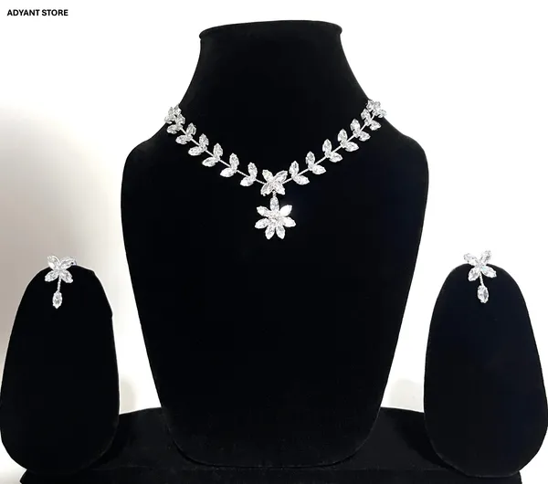 Silver_Premium_&_Elegant_Alloy_Jewellery_Set_For_Women_Adults