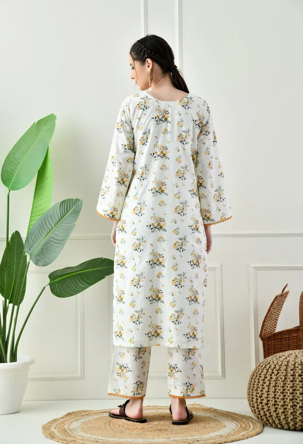 Ivory_Floral_Lace_Cotton_Premium_Co-Ord_Set_For_Women