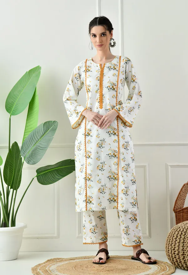 Ivory_Floral_Lace_Cotton_Premium_Co-Ord_Set_For_Women