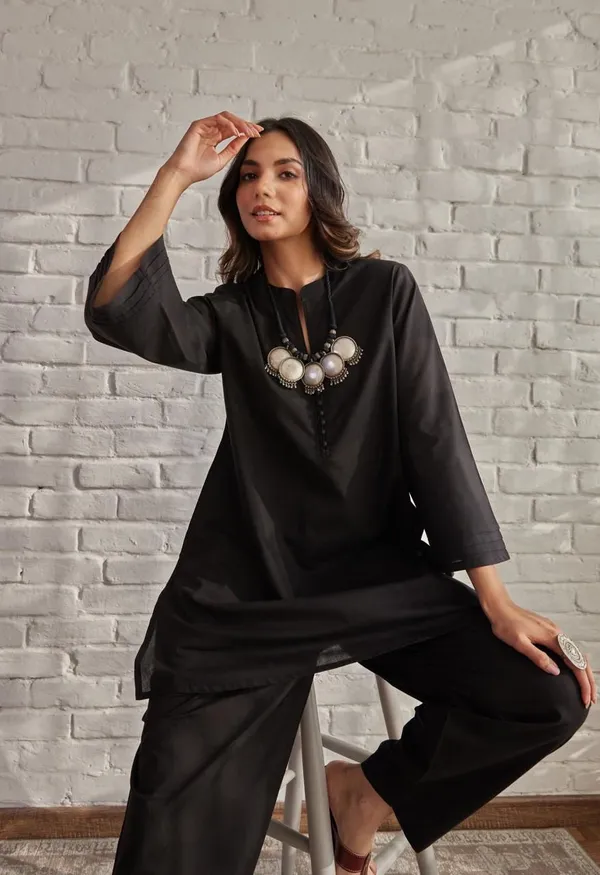 Black_Cotton_Solid_Premium_Co-Ord_Set_For_Women