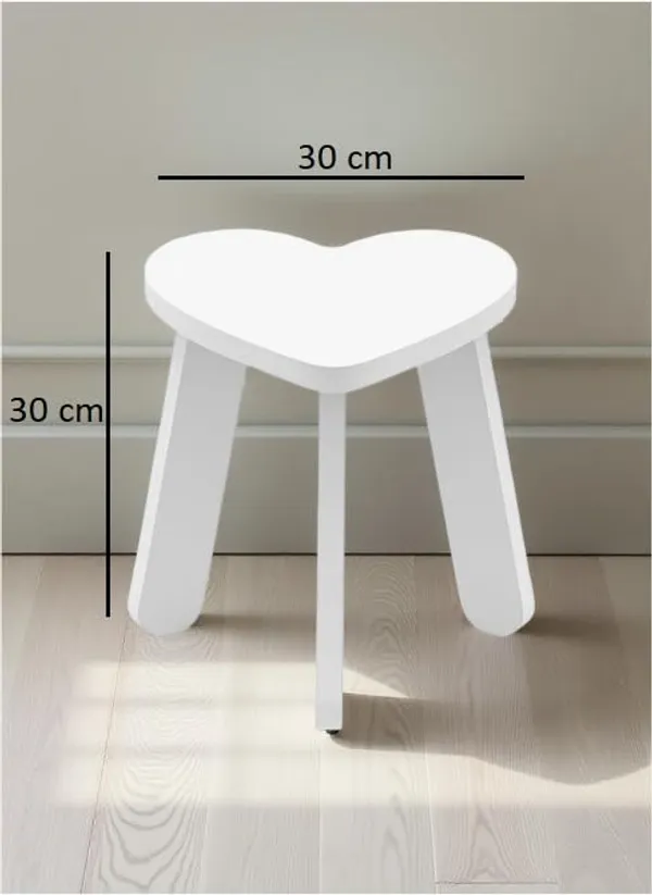 Mini_Heart_Side_Table,_30_Cm,_Matte_Finish,_Modern_Minimalist_Design,_3_Angled_Legs_(Heart_White)(Do-It-Yourself)