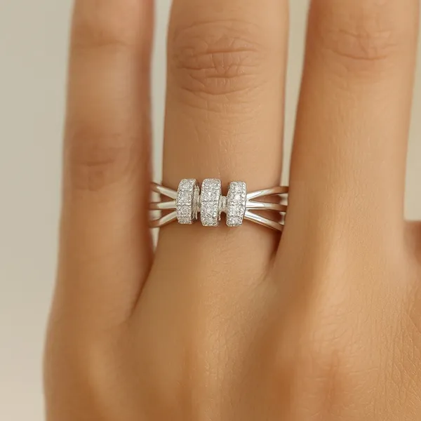 Sterling_Silver_Eternal_Trio_Ring_For_Women