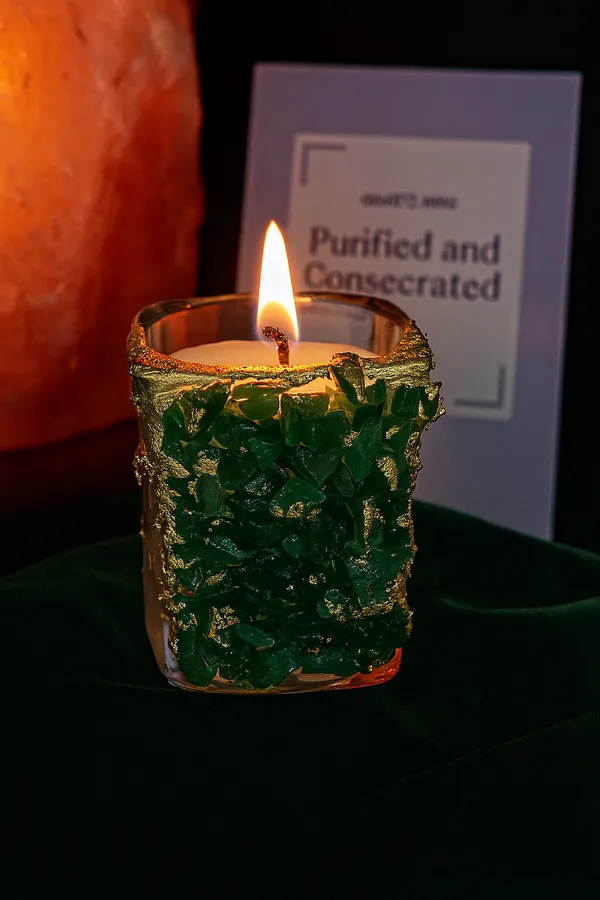 GREEN_GLORY_Jade_Quartz_Small_Crystal_Candle_–_1_Wick_Soy_Wax_Candle_for_Abundance,_Luck_&_Inner_Harmony_|_Hand-Decorated_Crystal-Infused_Candle