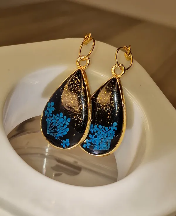 Golden_Bloom_Earrings_For_Women