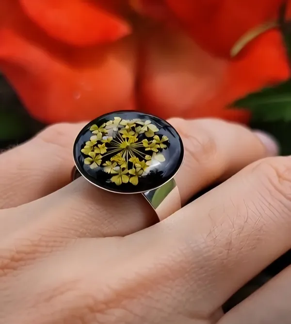 Yellow_Petal_Ring_For_Women