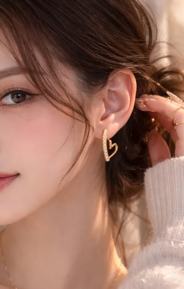 Crystal_Heart_Earrings