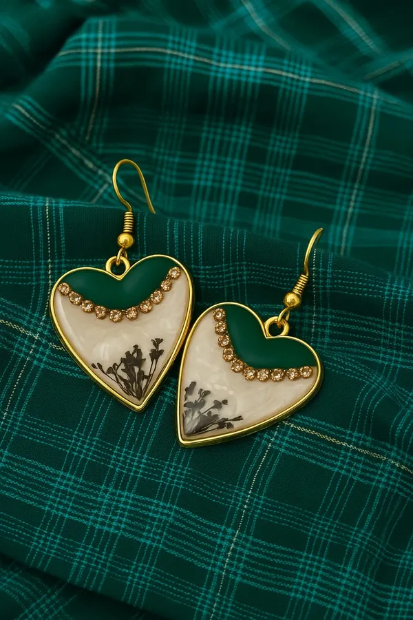 Green_Heart_Earrings_For_Women