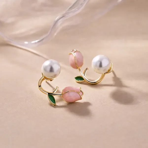 Tulip_Flower_Pearl_Earring