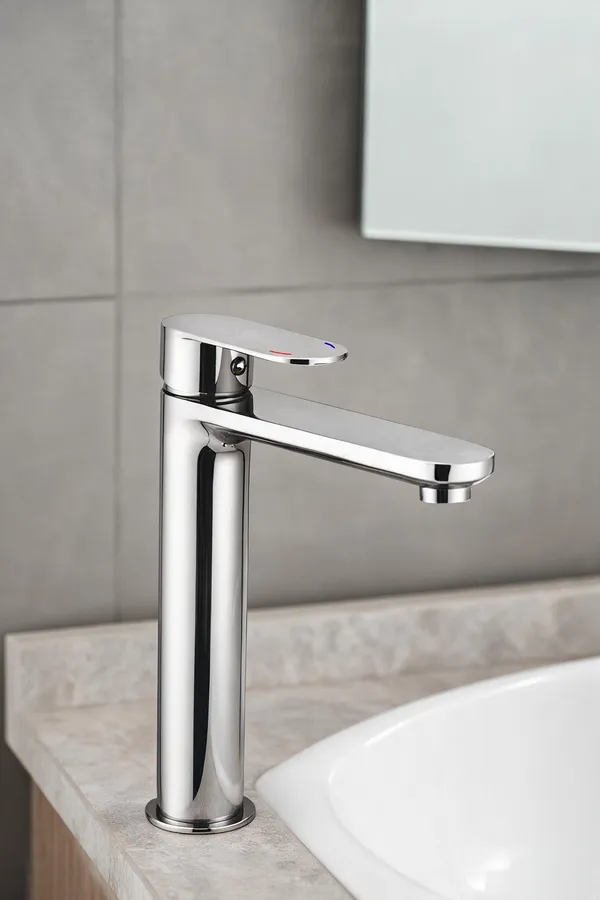 Metal_Chrome_Finish_Single_Lever_Tall_Basin_Mixer_Faucet