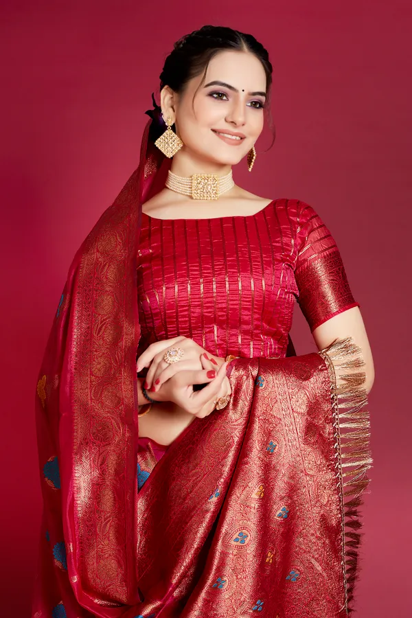 Lightweight_Designer_Organza_Saree_with_Blouse_Piece_|_Perfect_Saree_for_Women