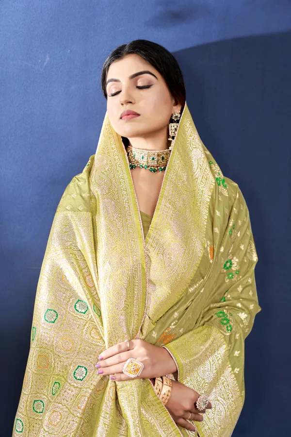 Green_Dola_Saree_For_Women