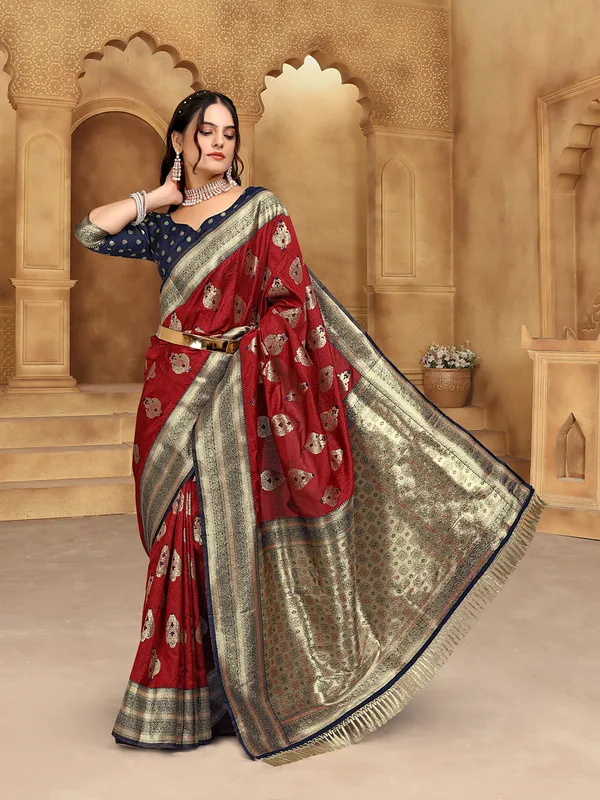 Maroon_Banarsi_Silk_Saree_For_Women