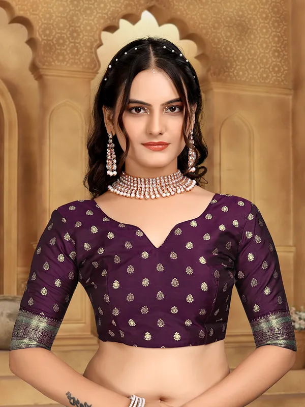 Green_Banarsi_Silk_Saree_For_Women