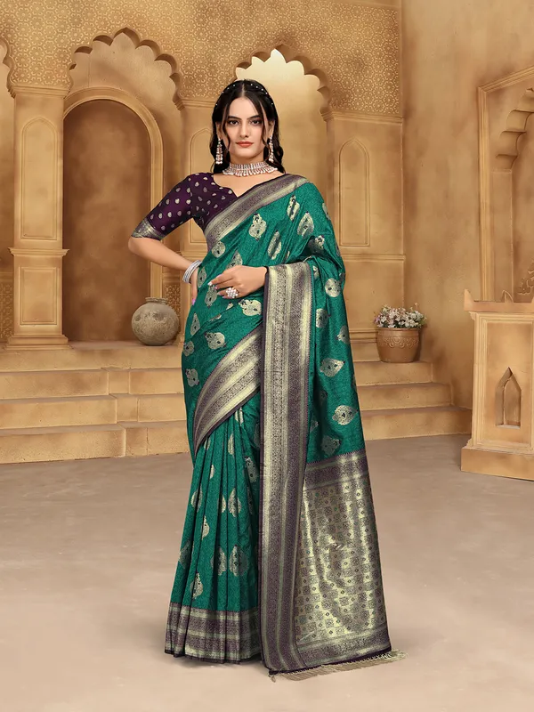 Green_Banarsi_Silk_Saree_For_Women
