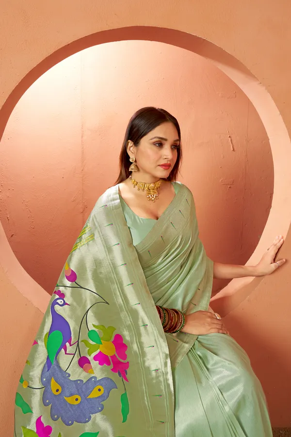 Green_Dola_Silk_Saree_For_Women