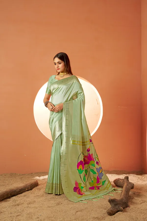 Green_Dola_Silk_Saree_For_Women