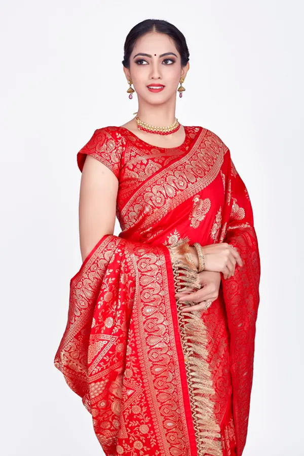 Red_Banarsi_Silk_Saree_For_Women