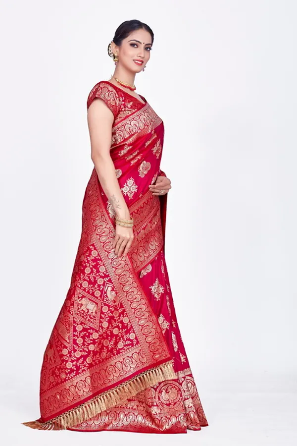 Red_Banarsi_Silk_Saree_For_Women