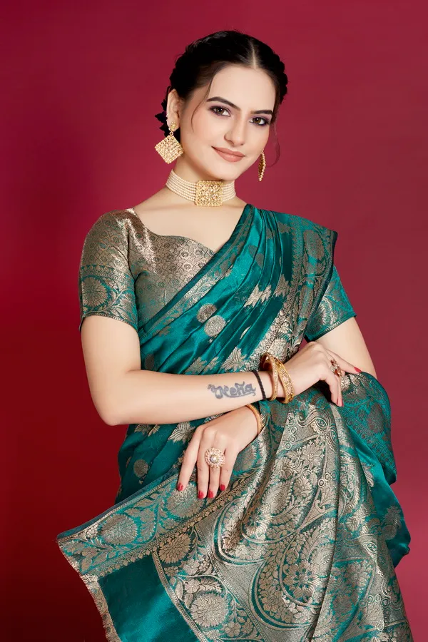 Peacock_Green_Organza_Saree_For_Women