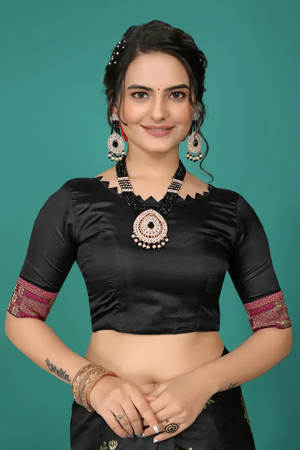 Black_Cotton_Saree_For_Women