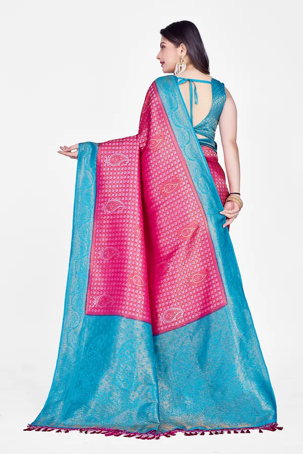 Designer_Banarasi_Saree_for_Elegant_Look_By_AAGIRI