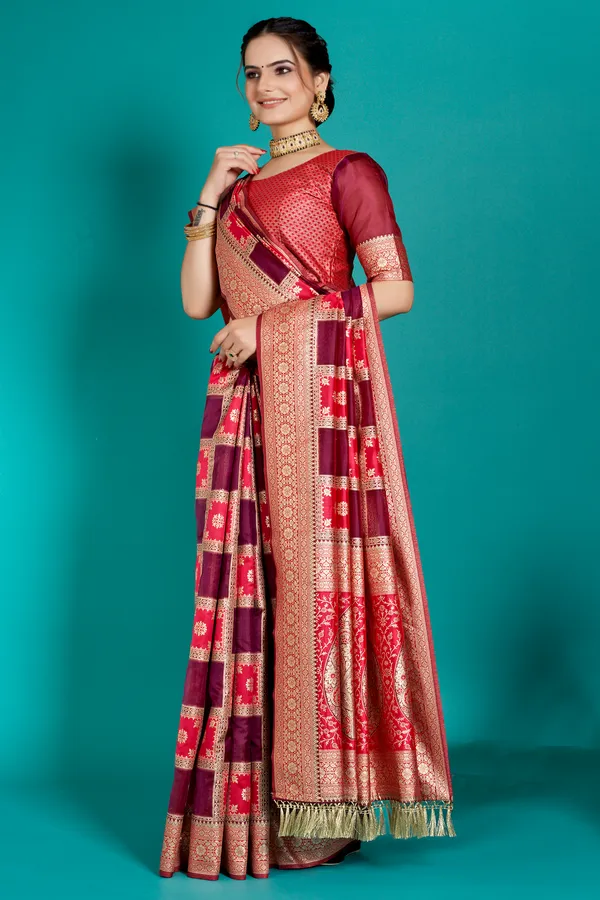 Premium_Organza_Banarasi_Silk_Sarees_new_collection_for_wedding_Occasion_with_Gold_Tone_Zari_work_Beautiful_Saree