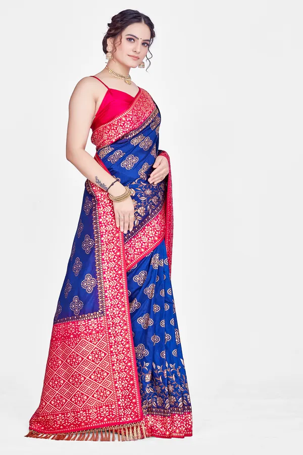 Premium_Dola_silk_saree_with_Gold_tone_zari_work