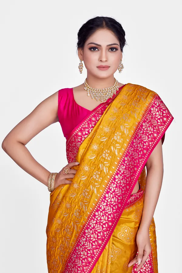 Premium_Dola_silk_saree_with_Gold_tone_zari_work