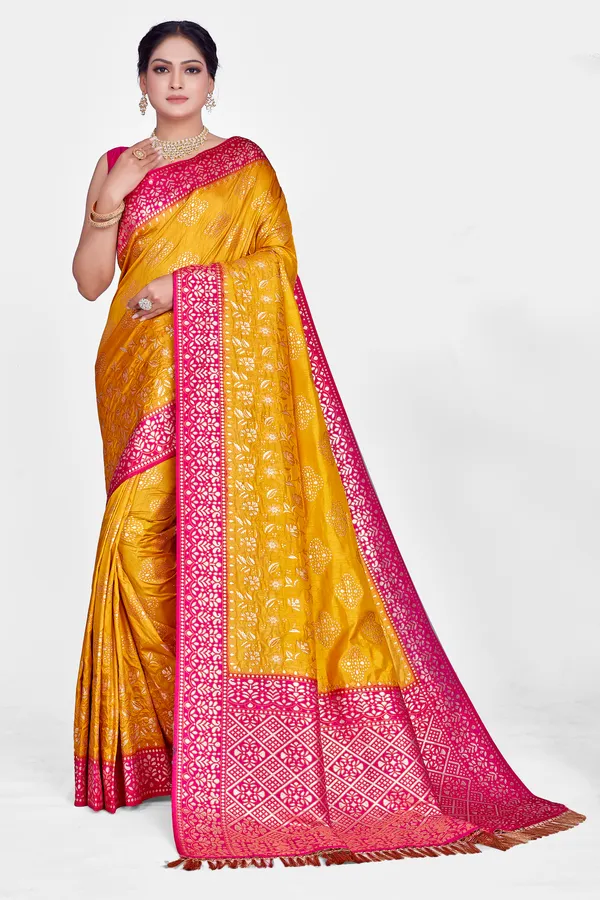 Premium_Dola_silk_saree_with_Gold_tone_zari_work
