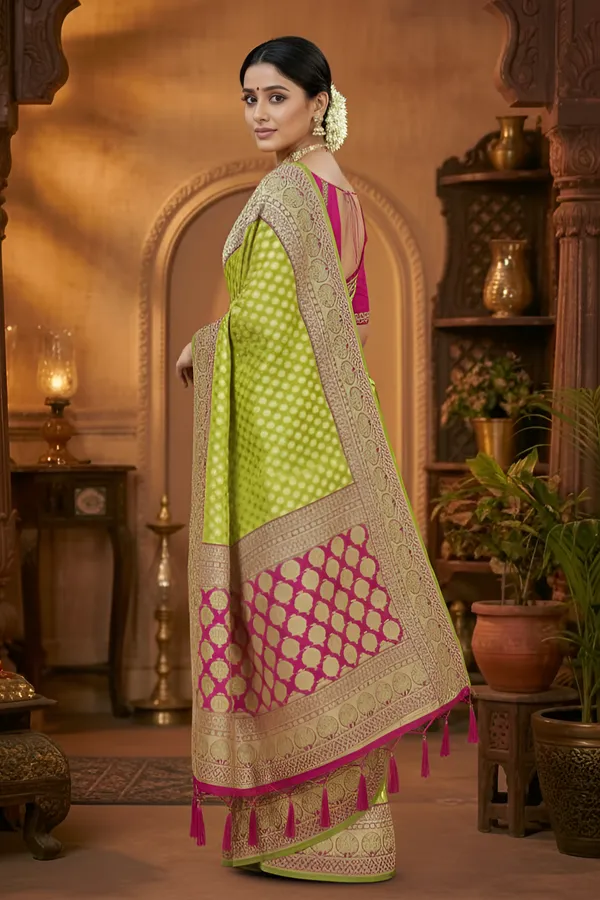 Aagiri_Self_Design,_Woven,_Embellished,_Applique_Banarasi_Jacquard,_Art_Silk_Saree__(Green,_Pink)